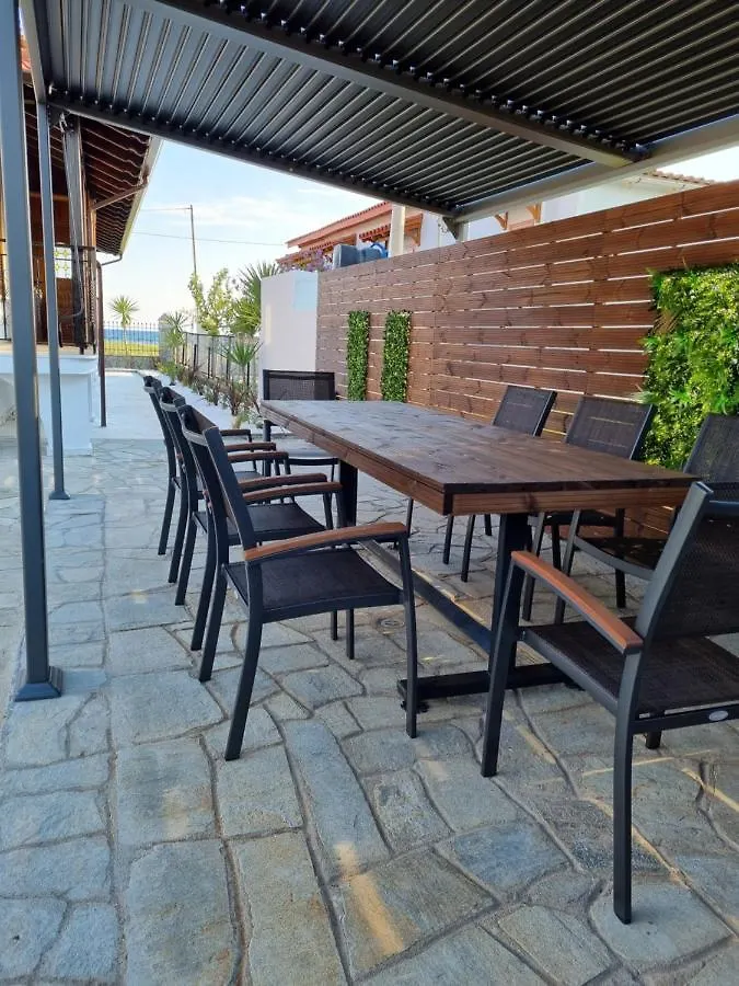 Oasis Beach House Vergia 别墅
