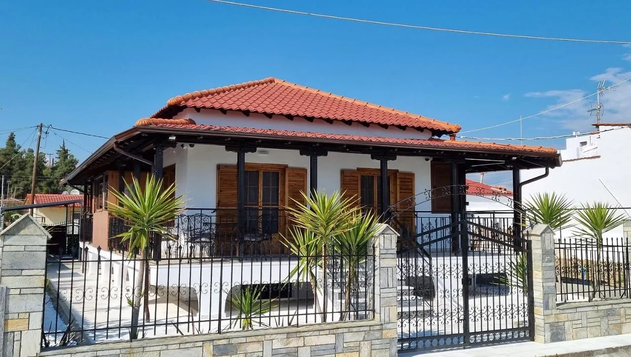 Oasis Beach House Vergia